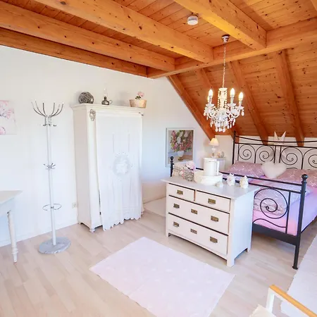 Apartamento Familienferienwohnung Buggi-naeschtli Grafenhausen