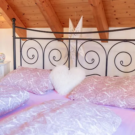 Apartamento Familienferienwohnung Buggi-naeschtli Grafenhausen